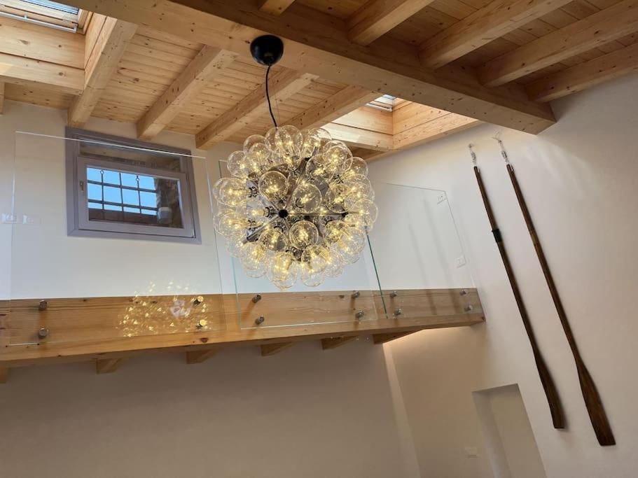 La Piccola Casa Al Lago - Intera Casa Con 3 Camere E 2 Box Salò Eksteriør bilde